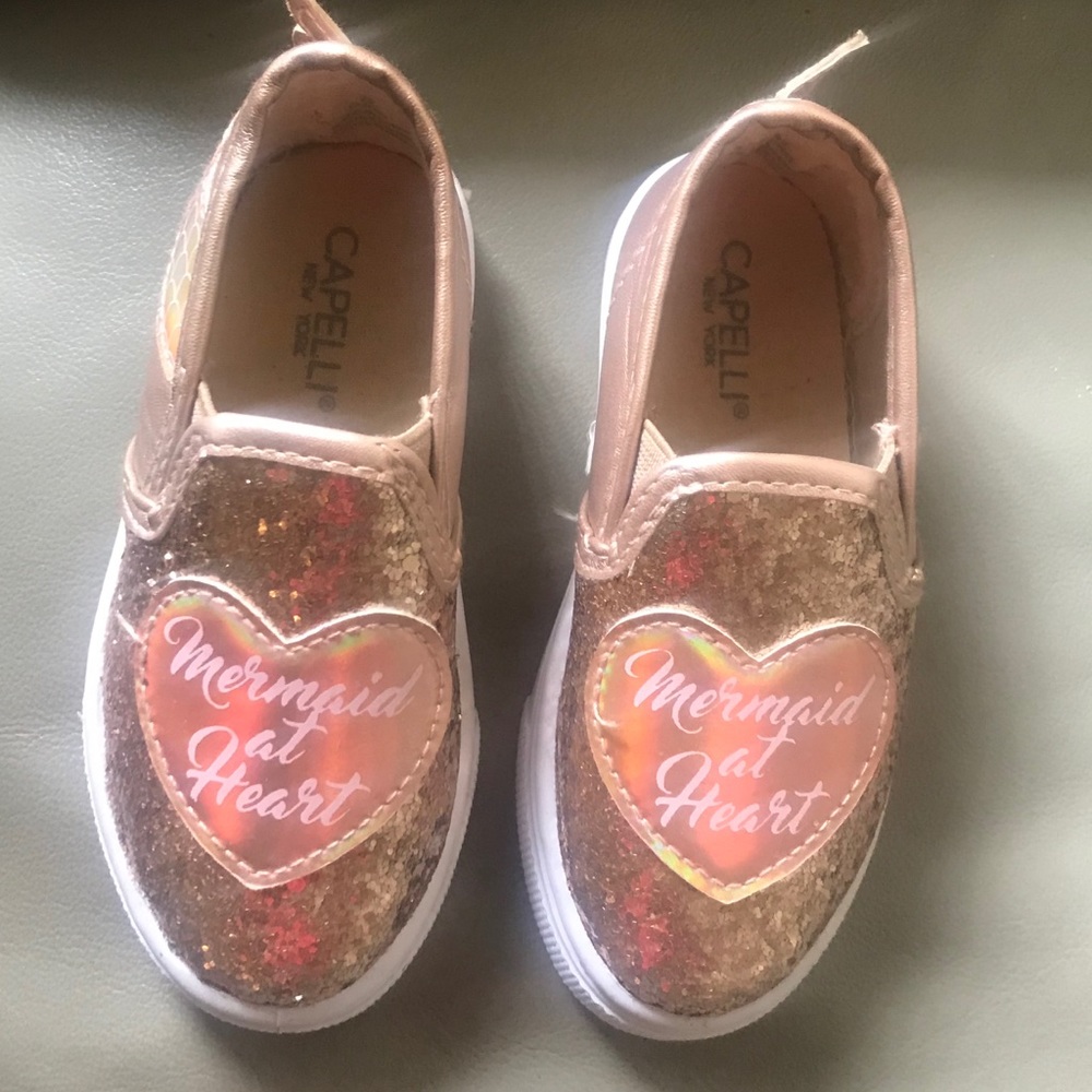 LITTLE GIRLS MERMAID SHOES